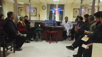 衡水市中醫院開設‘落實十九大精神，溫暖過寒冬’健康課堂，并推出醫療設備租賃服務